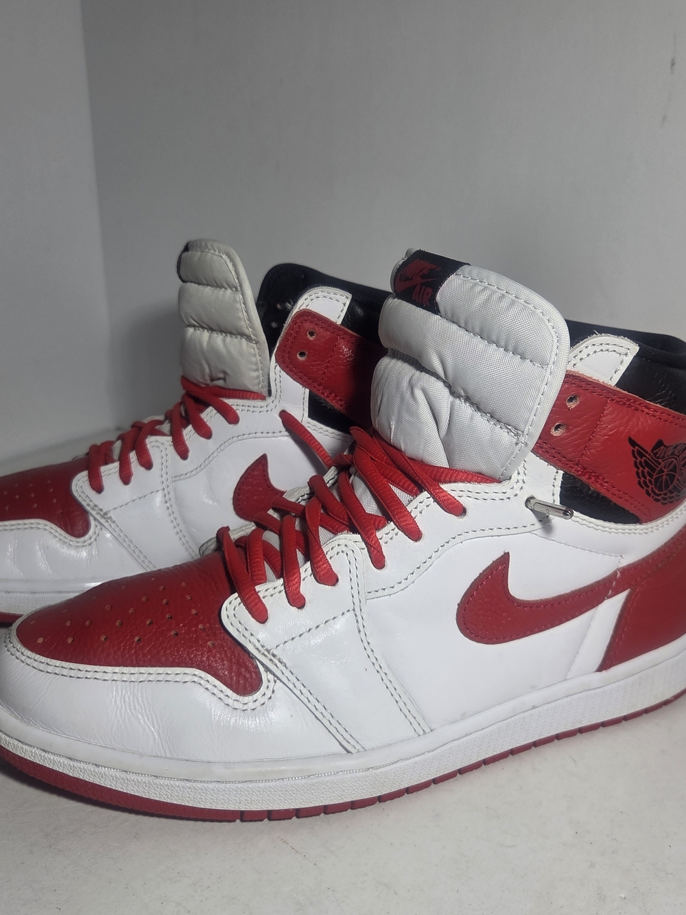 Nike Air Jordan 1 Retro High OG "Heritage" (555088-161) Men's Size 11